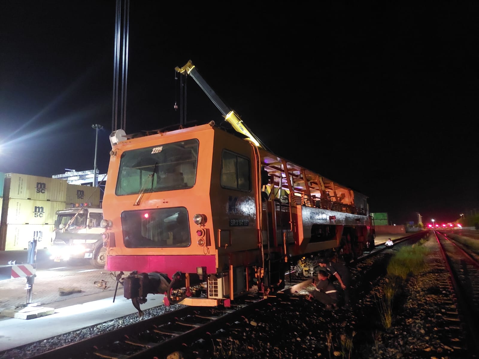 alat berat MTT sukses dikirim dari Cirebon ke Sumut lewat KAI Logistik