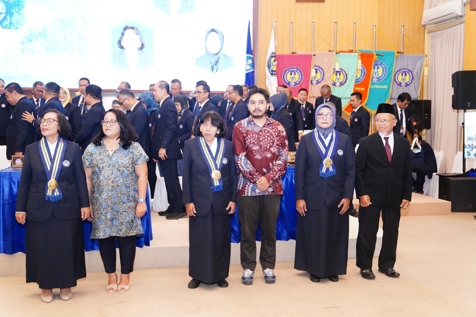 UNY Kukuhkan Tiga Guru Besar Perempuan