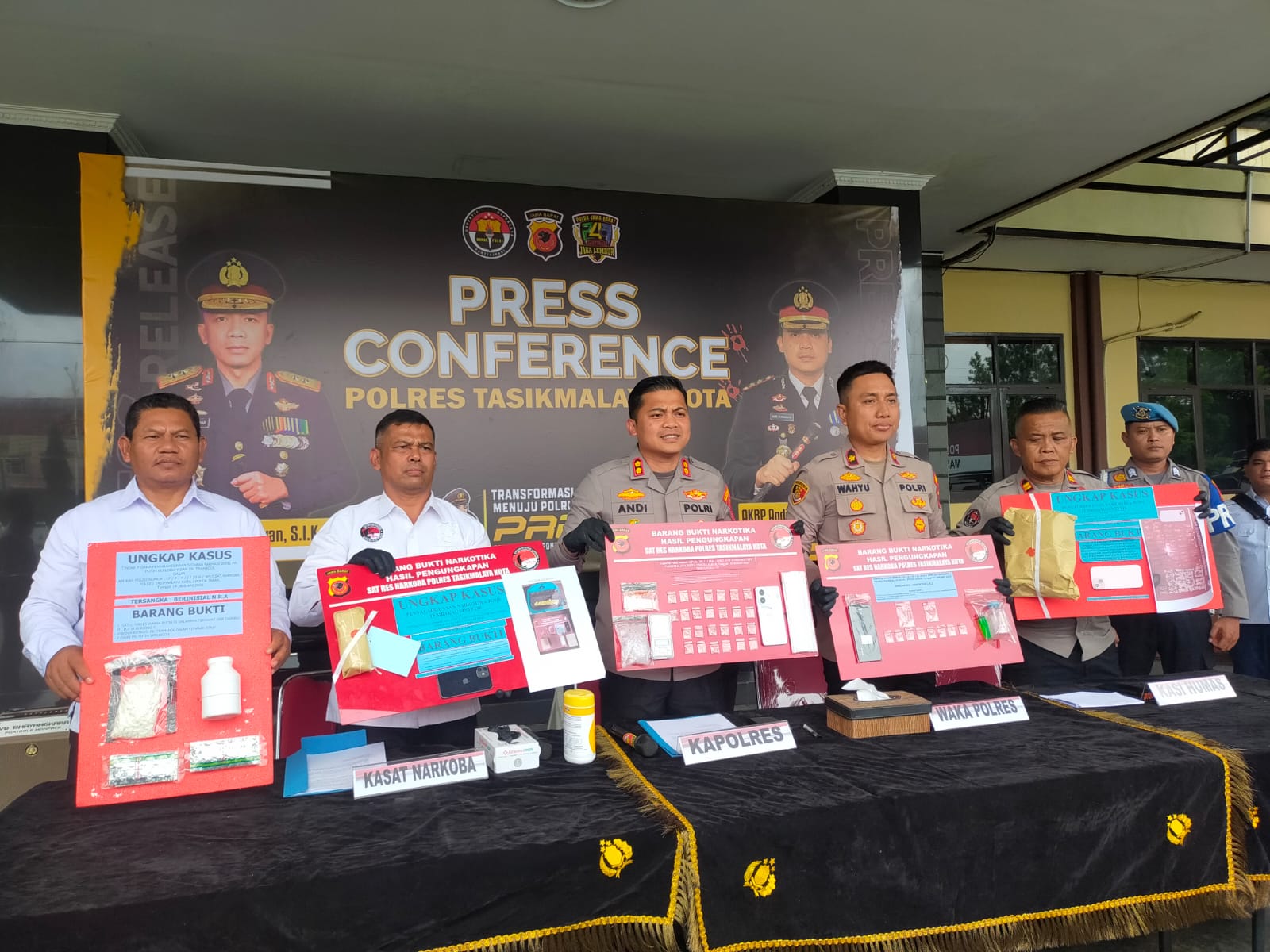 Polres Tasikmalaya Tangkap 5 Tersangka Pengedar Sabu