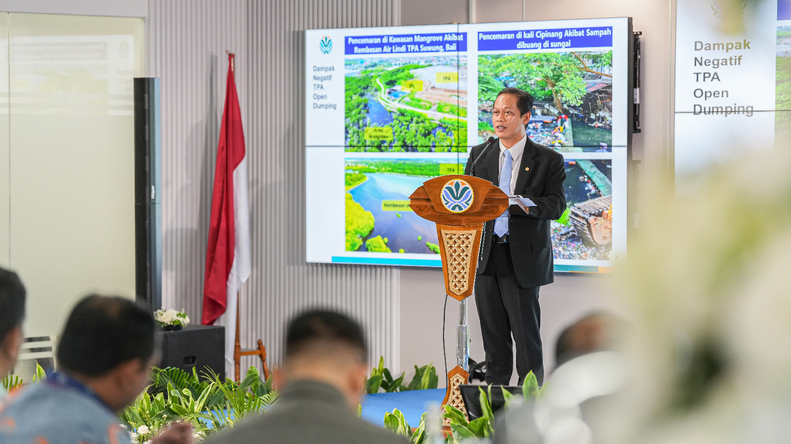  Menteri LH Tetapkan Darurat Sampah Nasional