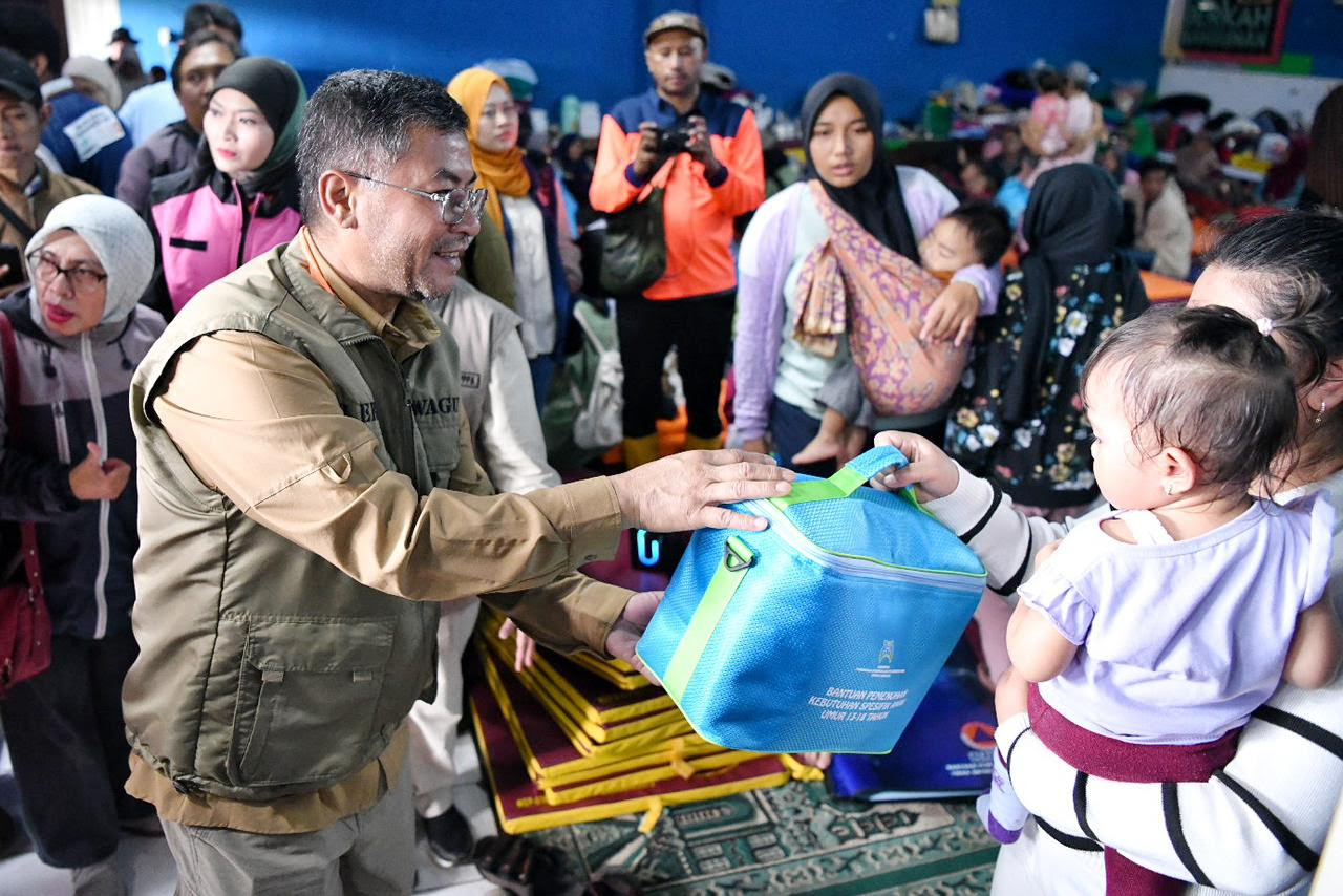 Menteri PPPA: Ibu-Ibu Korban Longsor Pasirlangu Trauma Berat