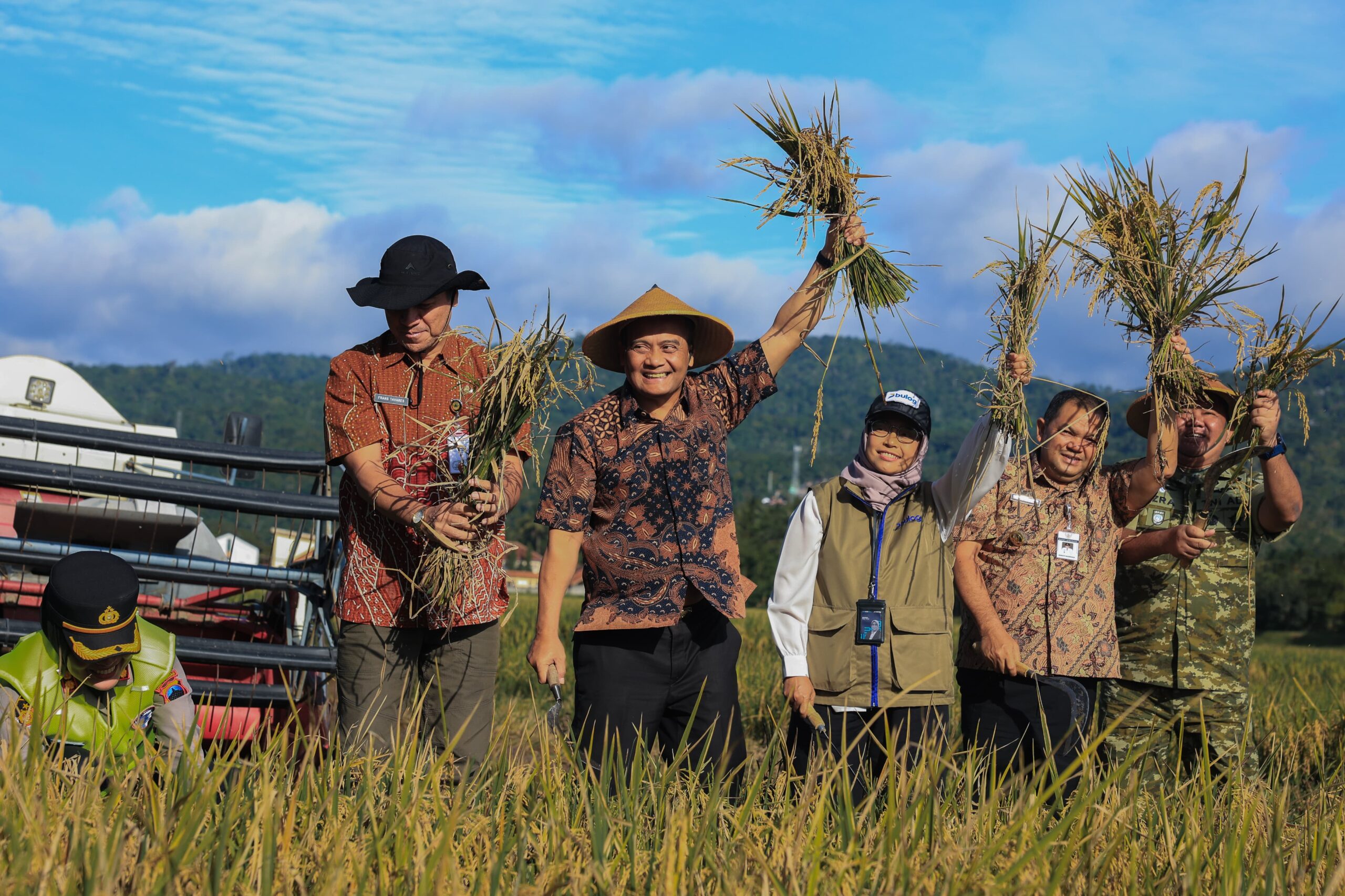 Jateng Panen Raya Serentak, Target Produksi 10,55 Juta Ton GKG