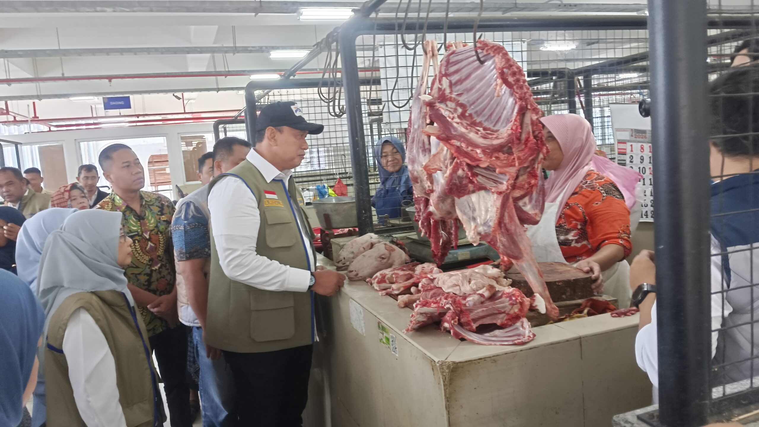 Sidak di Pasar Semarang, Bulog Pastikan Harga Pangan Stabil