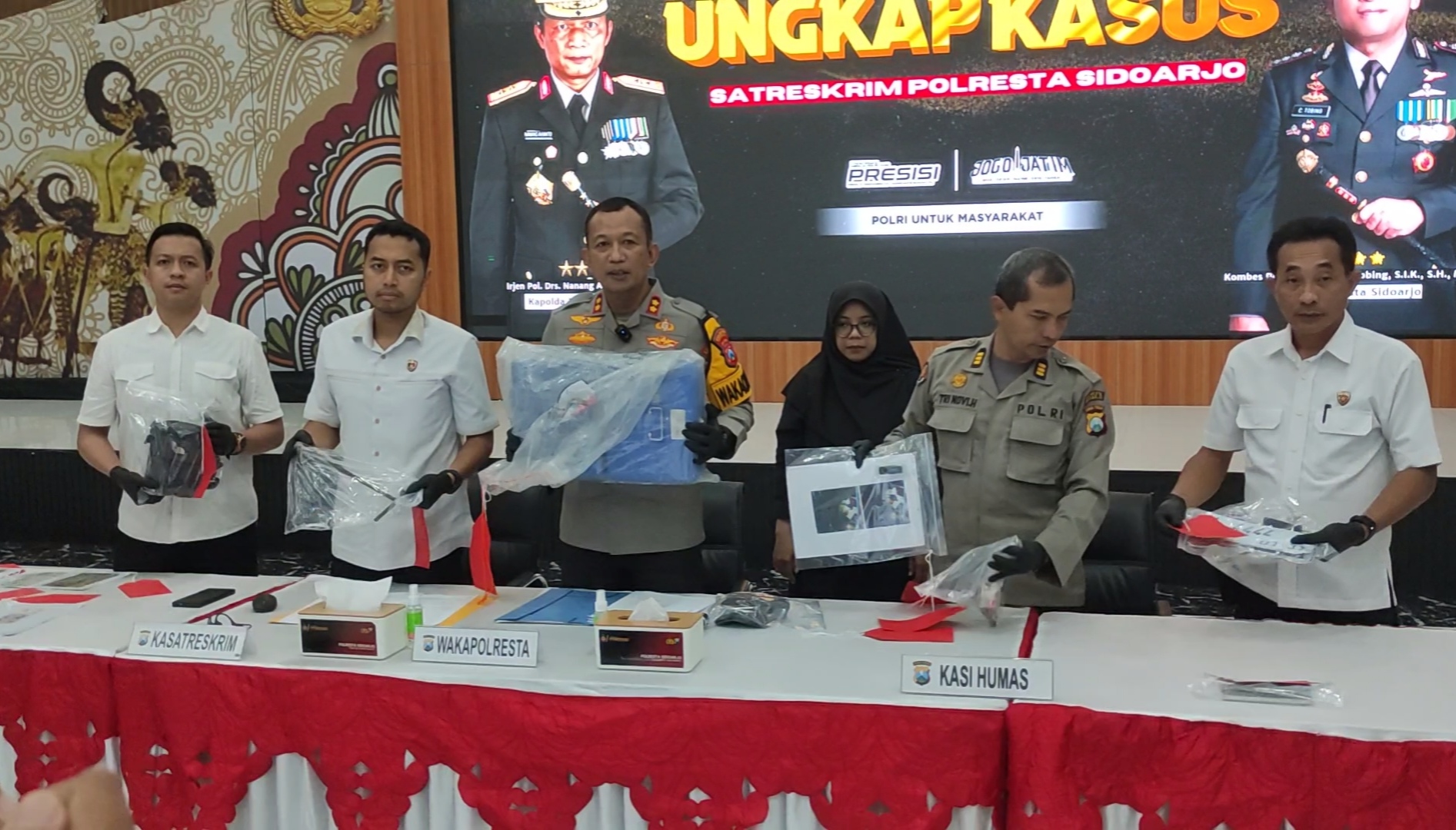 Kernet PO Bus Pariwisata Gasak Brankas saat Pesta Miras