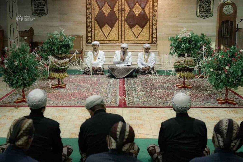 Tradisi Yasa Peksi Burak untuk memperingati Isra Mikraj di Keraton Yogyakarta