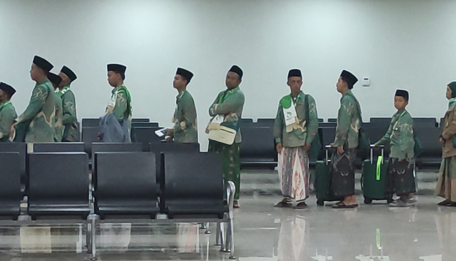 Kemenhaj Jabar Pastikan Jemaah Umrah Mereka Aman