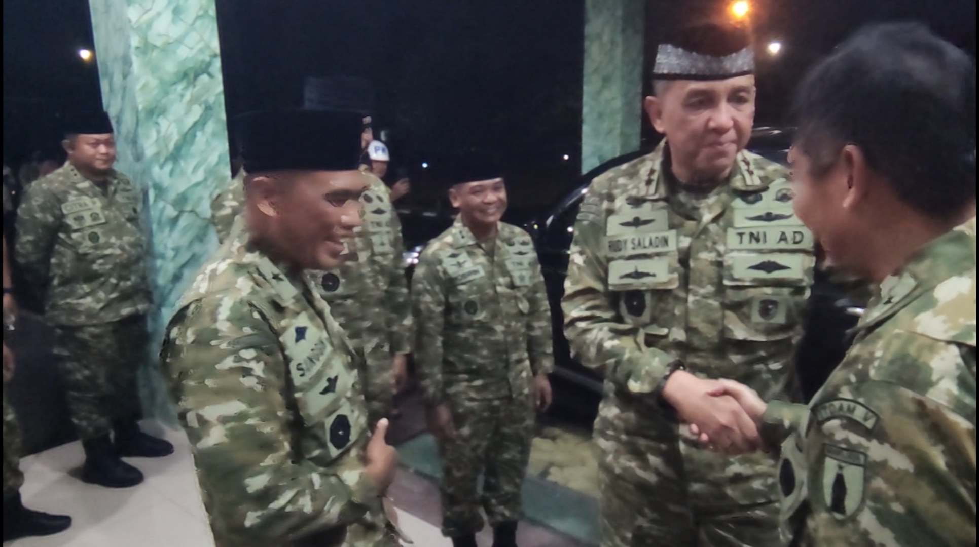 Pangdam V/Brawijaya Puji Kesabaran Prajurit dan Persit