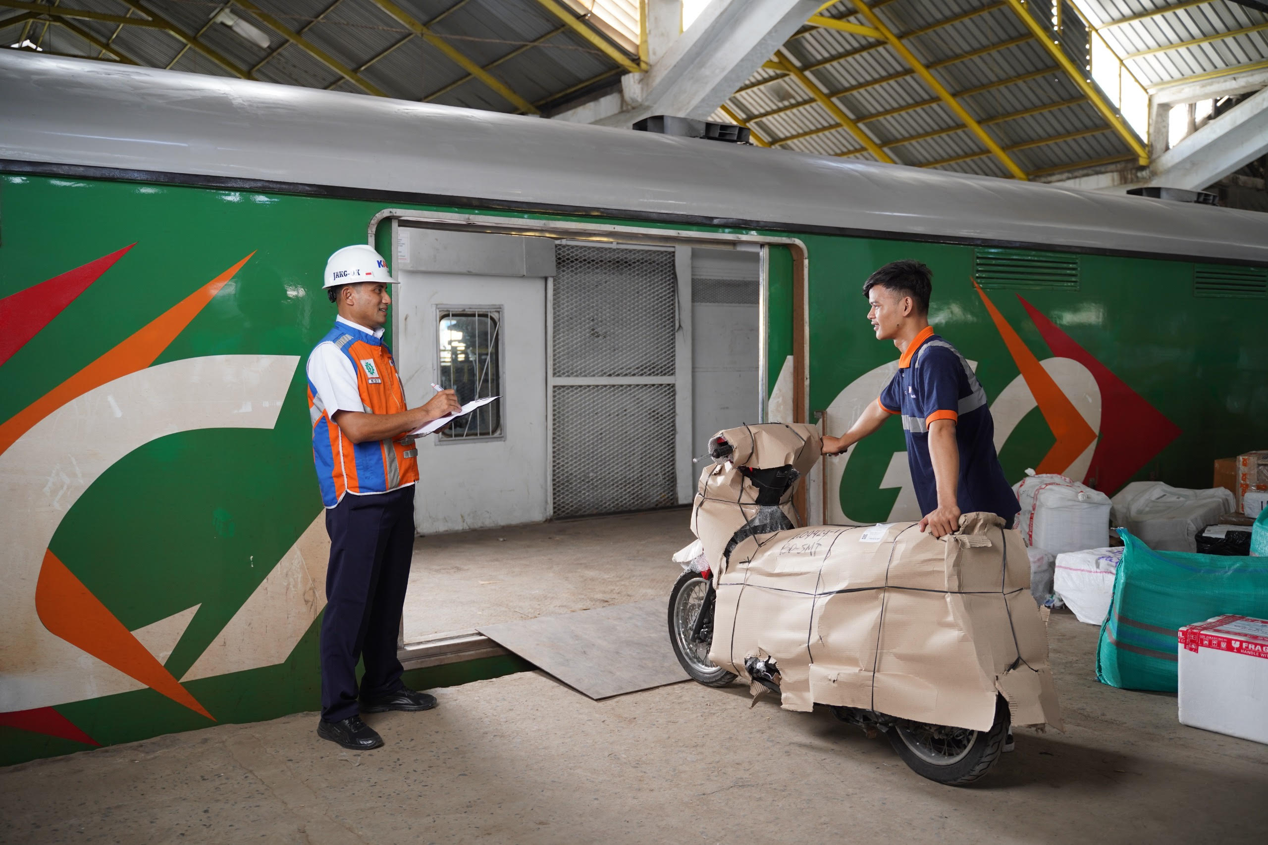 Jelang Puncak Mudik Lebaran, KAI Logistik Perkuat Kesiapan