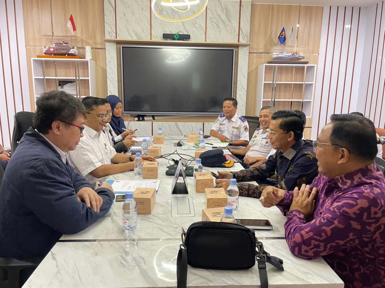 Bupati Satria Terus Berupaya Perkuat Konektivitas Nusa Penida