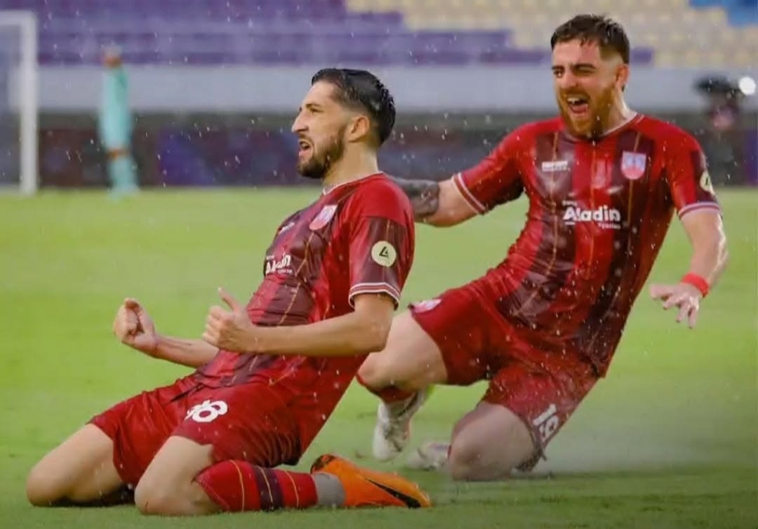 Bekuk Semen Padang, Persis Solo Keluar dari Zona Merah