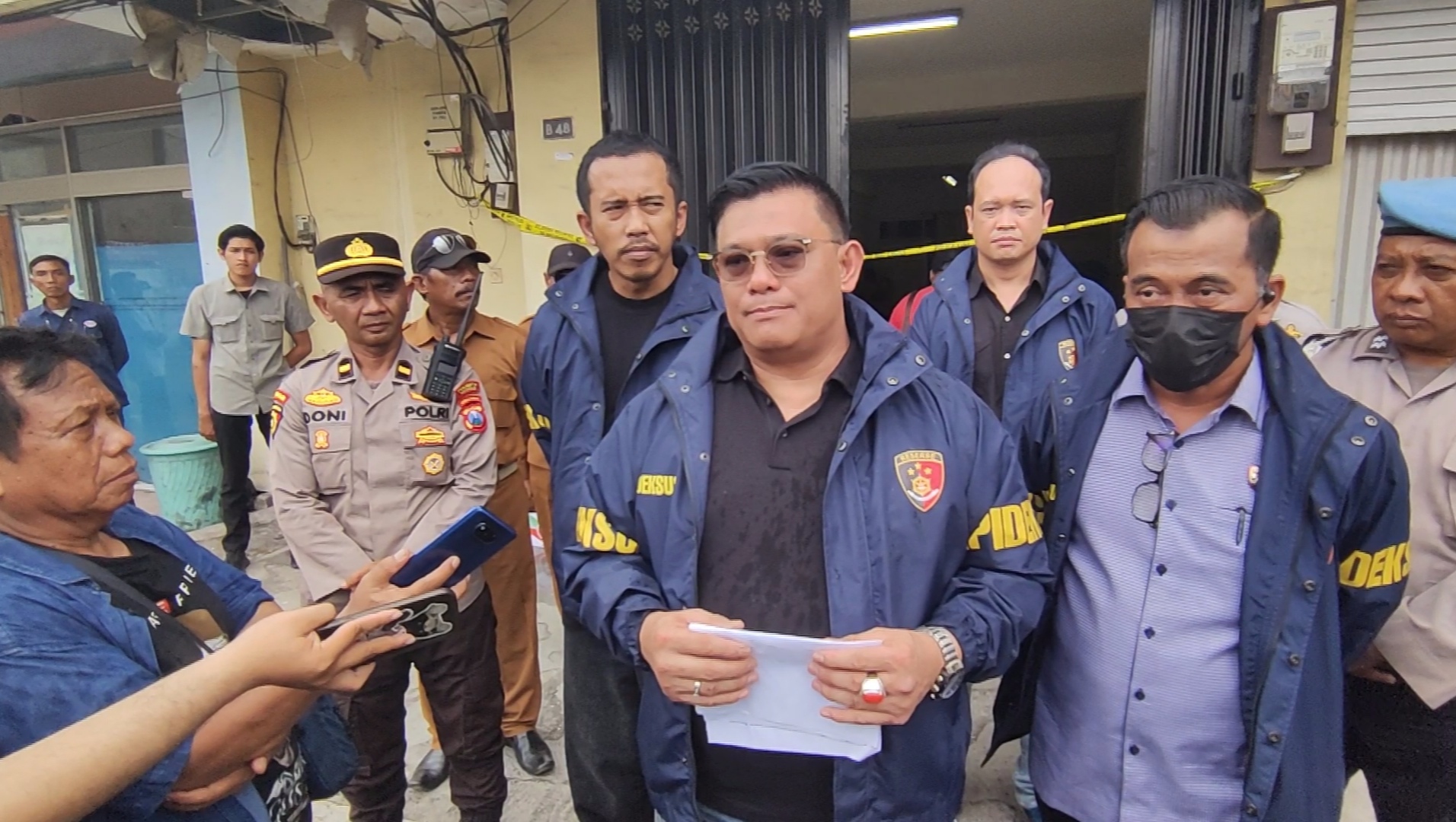 Usut Impor HP Ilegal dari China, Bareskrim Geledah PT TSL Sidoarjo