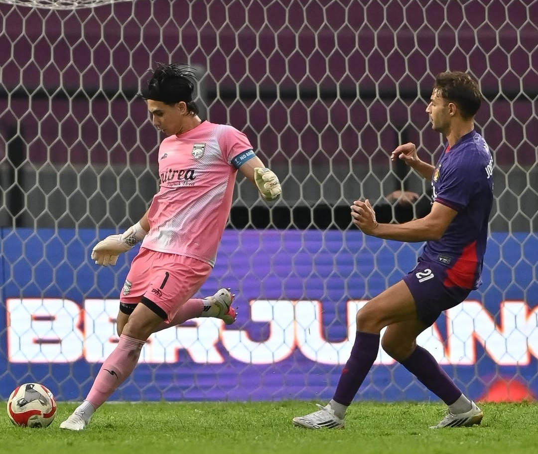 Bekuk Persik Kediri, Borneo Rebut Posisi Puncak