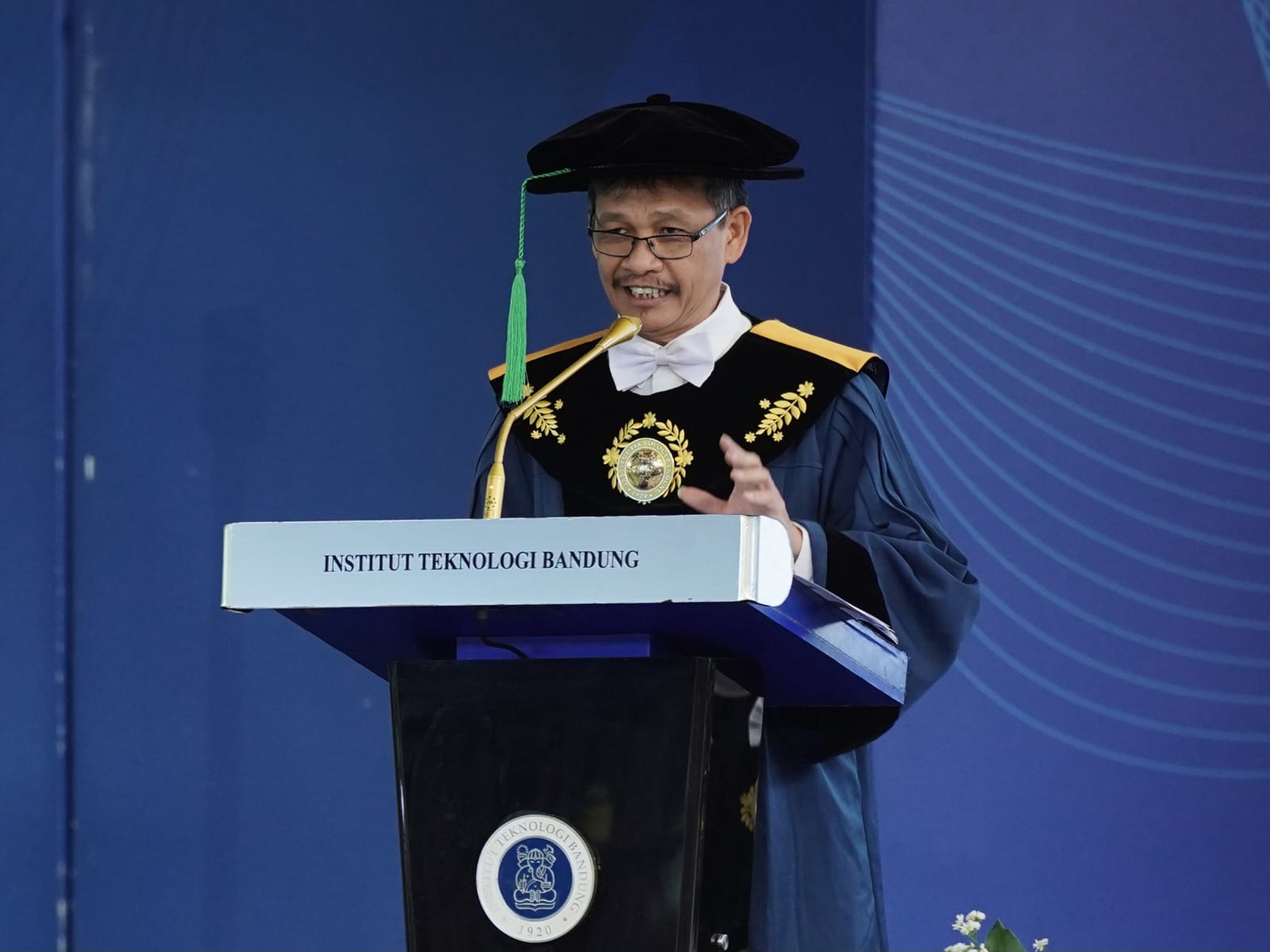 Guru Besar SF ITB Prof. Elfahmi Resmi Jadi Rektor Itera Periode 2026–2030