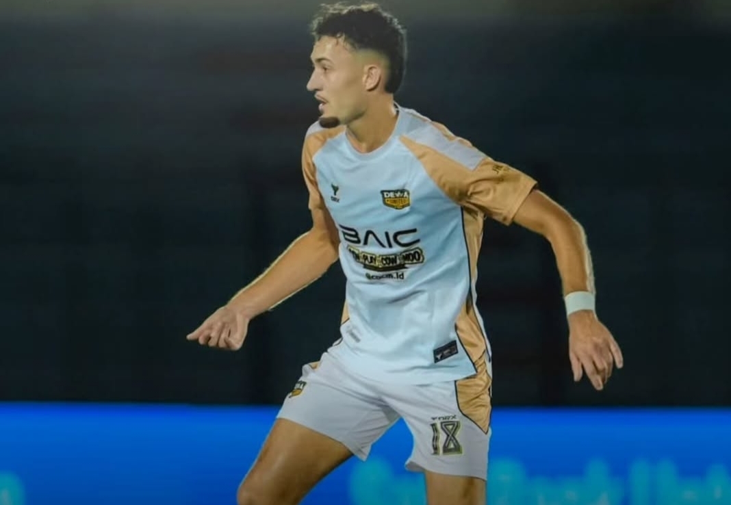 Dewa United Tambah Derita PSBS, Persik Jauhi Degradasi