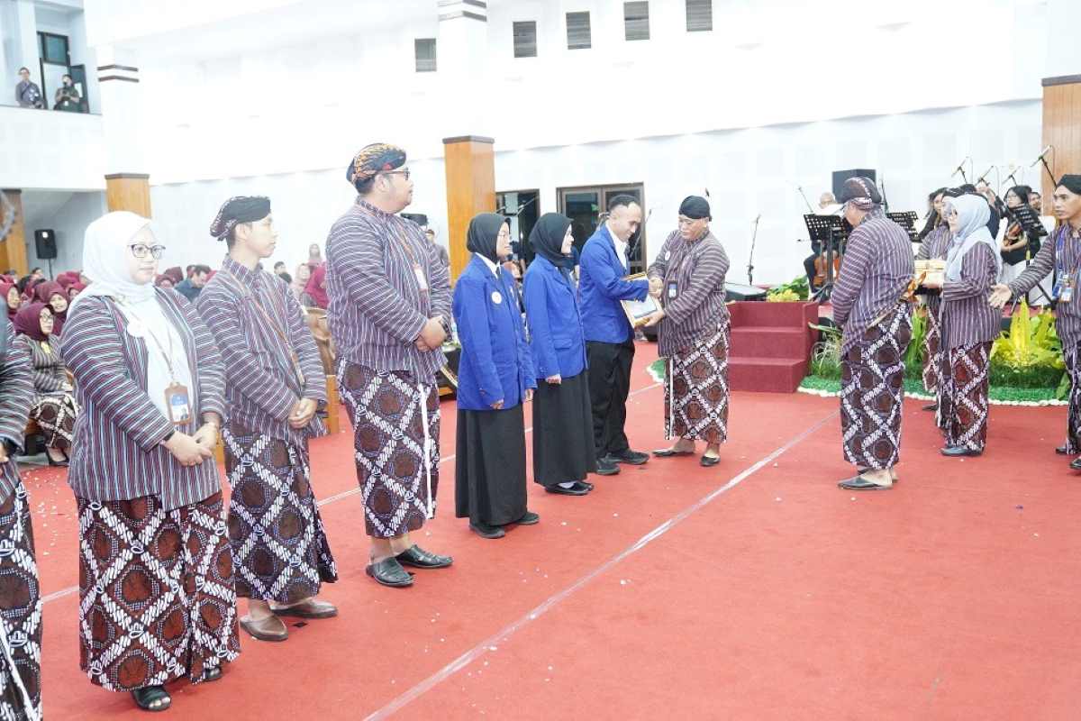 UNY Tegaskan Transformasi Kampus Berdampak pada Momentum Dies Natalis