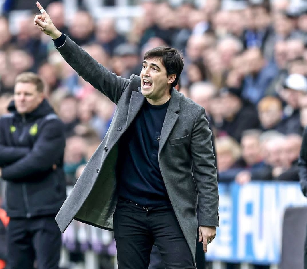 Andoni Iraola Jadi Kandidat Terdepan Pelatih Liverpool