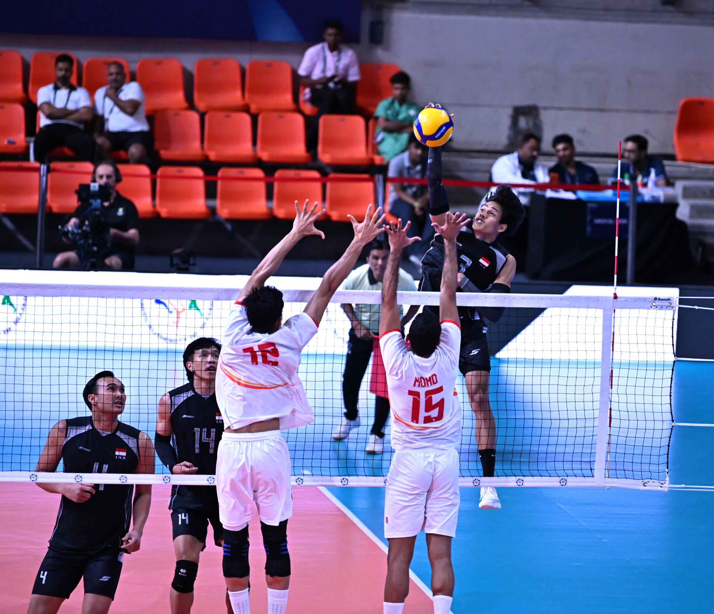 Gebuk Oman, Indonesia Lolos ke Semifinal AVC Cup 2026