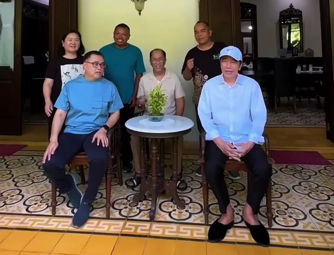 Komentari Penangkapan Roy Suryo dan dr Tifa, Jokowi Serahkan ke Polisi