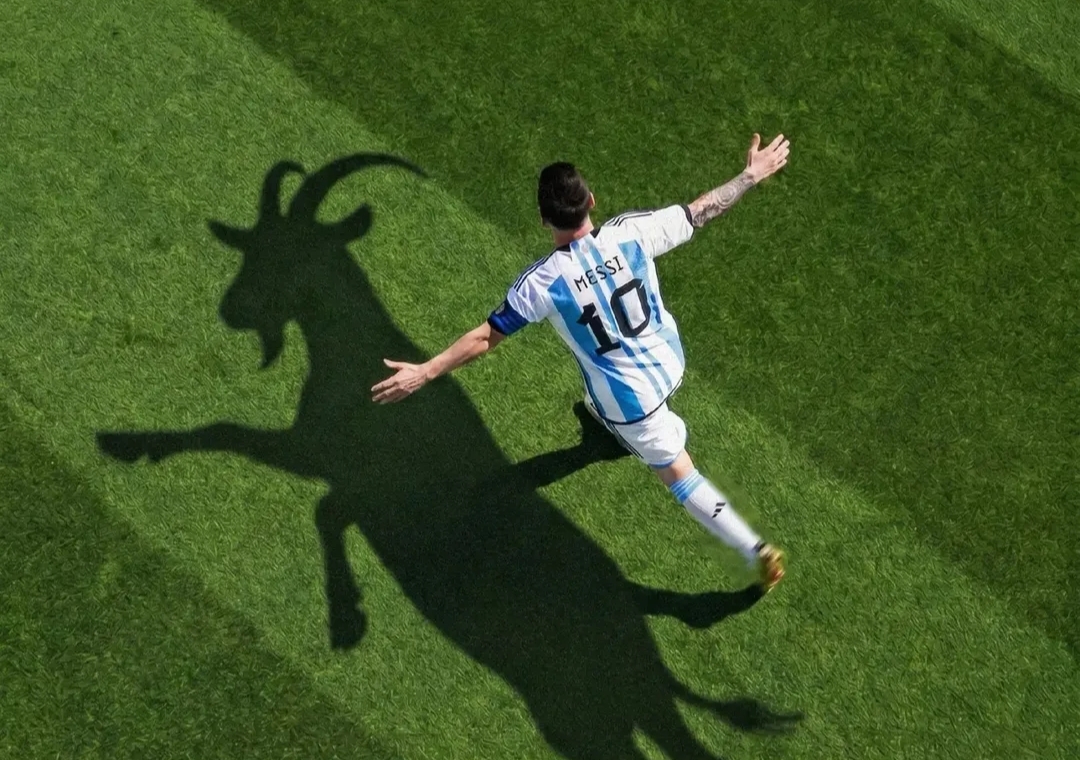 Messi Kembali Terdepan dalam Perburuan Sepatu Emas