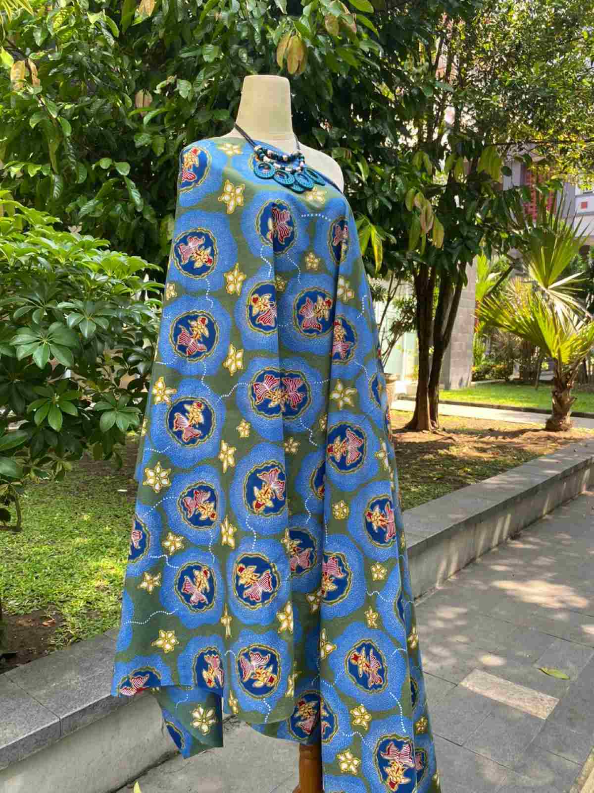 Umbul Ponggok Inspirasi Karya Batik Tulis Bernuansa Kearifan Lokal