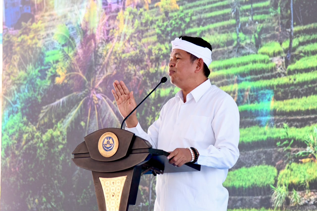 Benahi Transportasi Jabar, Gubernur  Evaluasi Angkot Tua