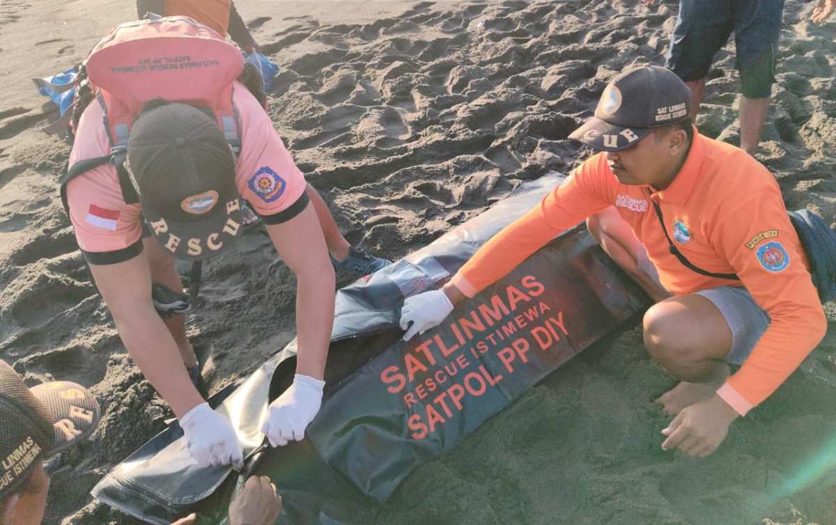 Bocah Terseret Ombak Pantai Cemara Ditemukan Meninggal Dunia