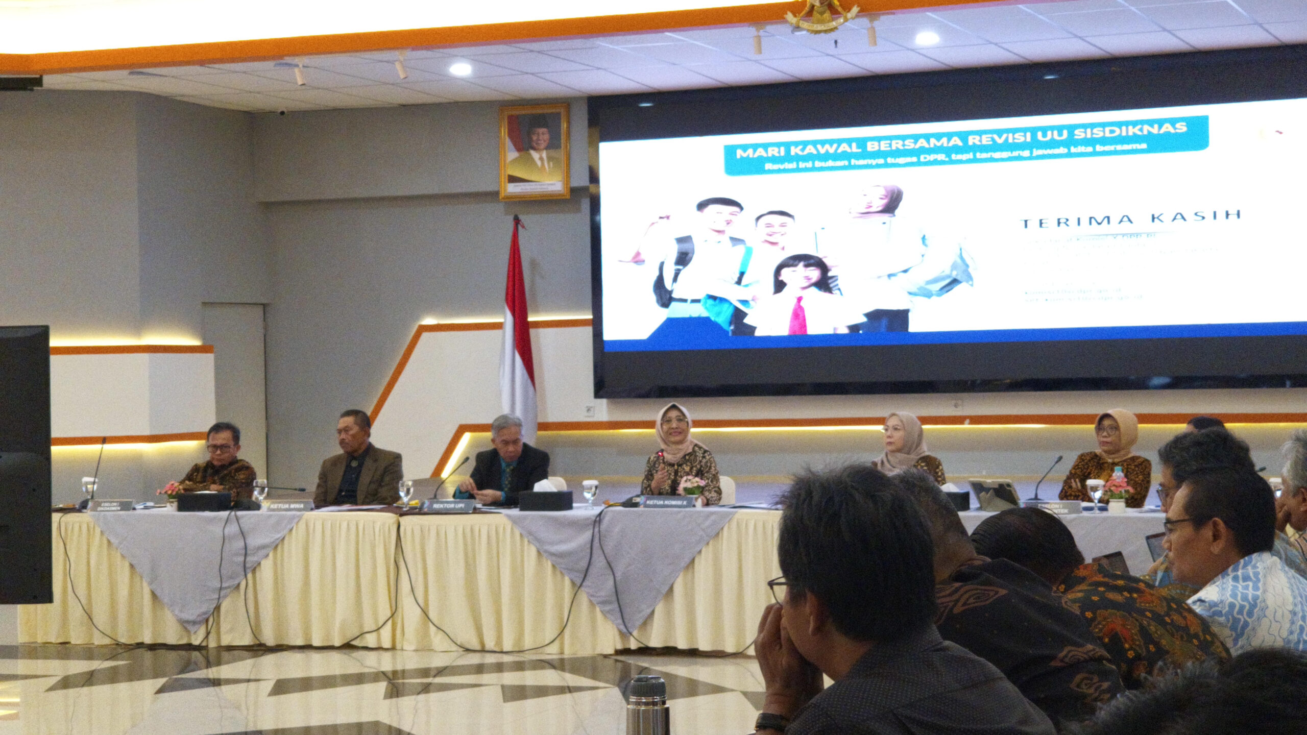 Komisi X DPR RI Cari Masukan RUU Sisdiknas di UPI