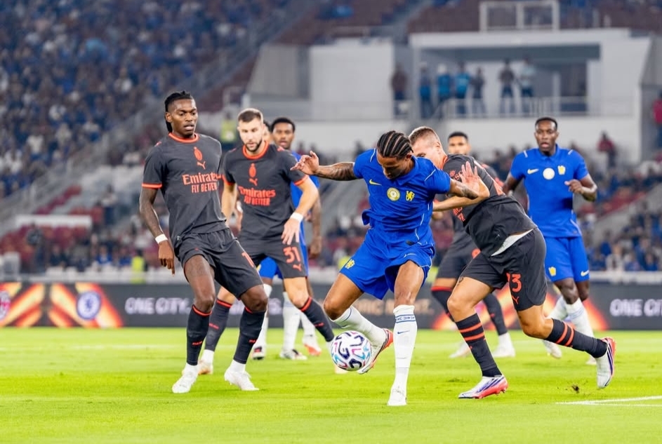 AC Milan Digasak Chelsea, Amorim Kagumi Militansi Milanisti