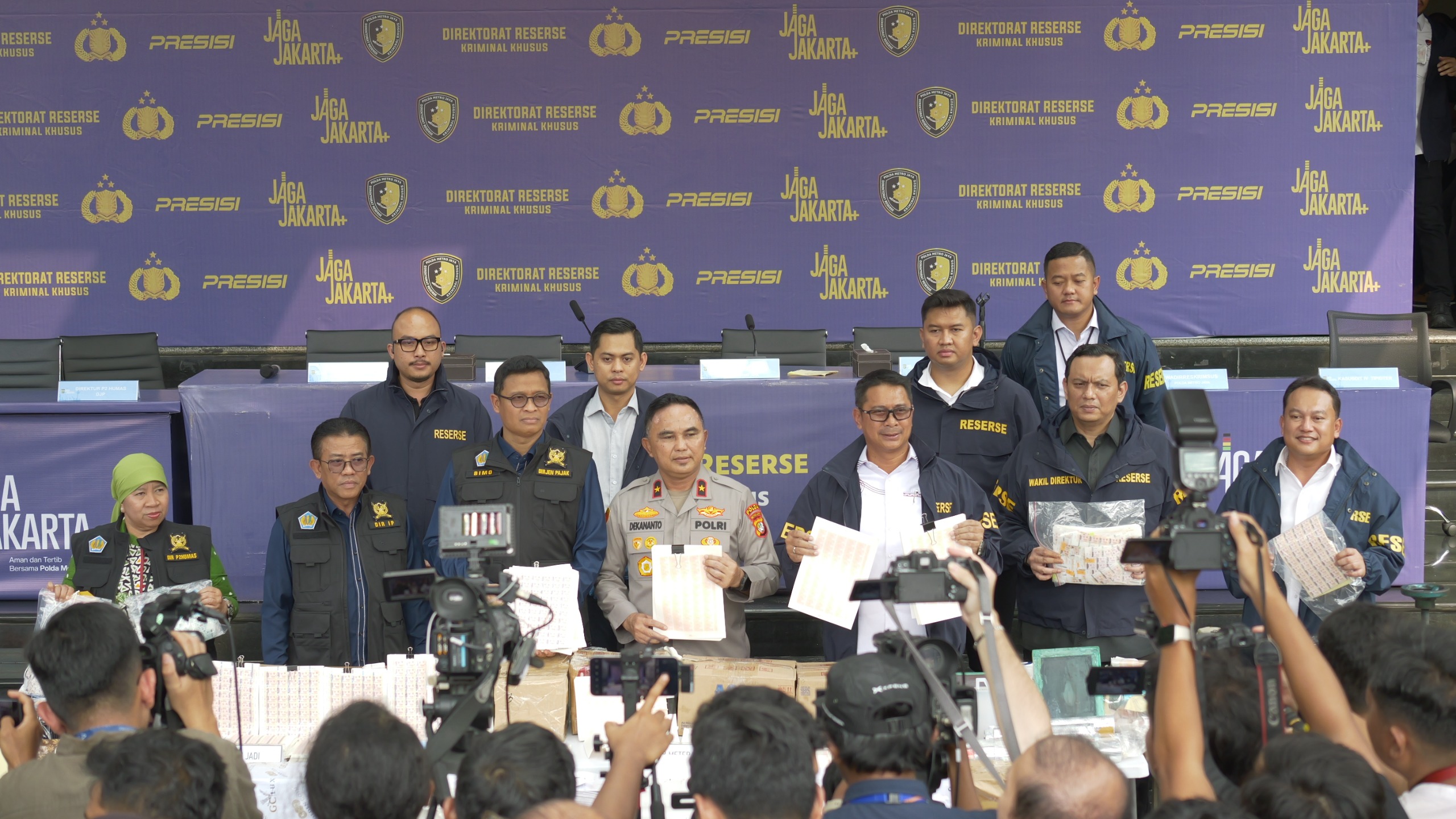 DJP dan Polda Metro Jaya Bongkar Jaringan Materai Ilegal