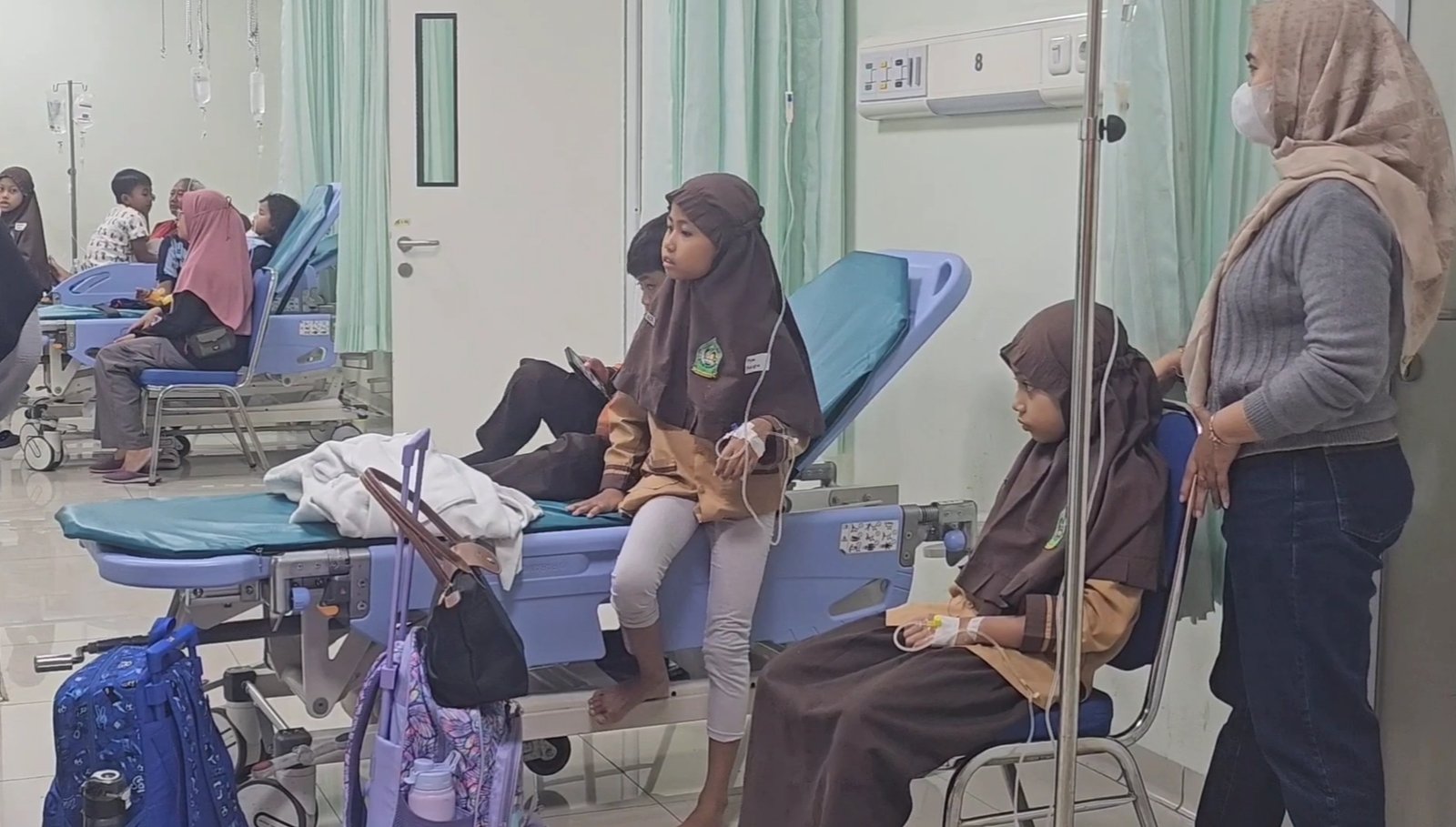 Korban Keracunan Menu MBG di Batang Capai  411 Orang