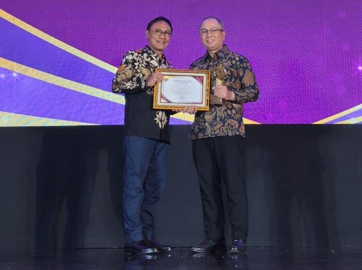 Antar 730 UMK Raih Sertifikat Halal, BRI Sabet Penghargaan