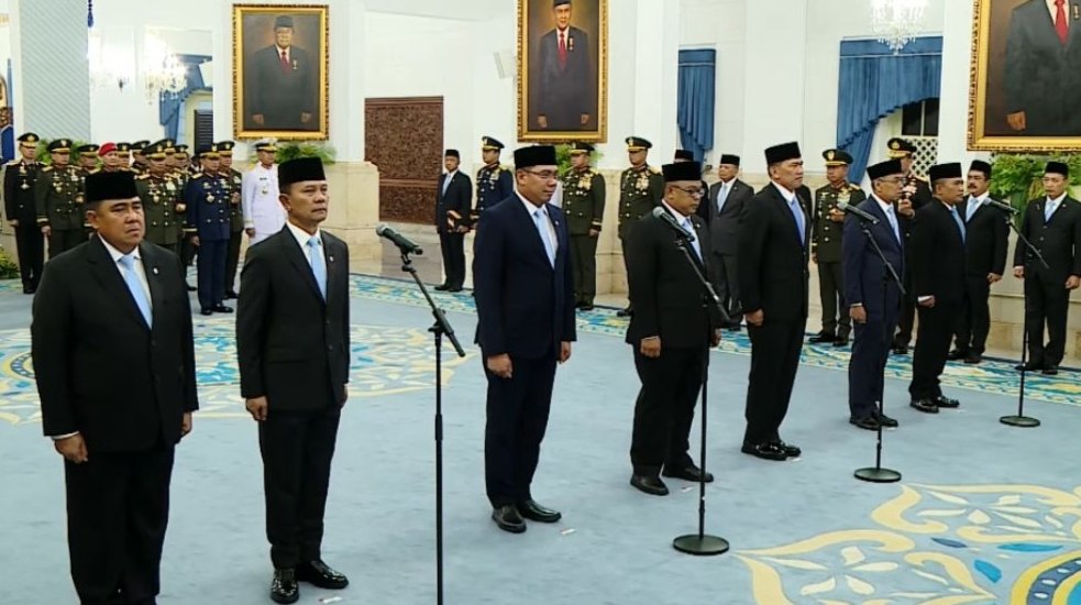 Presiden Prabowo Lantik Yusuf Jauhari dan Richard Tampubolon Jadi Wamenhan