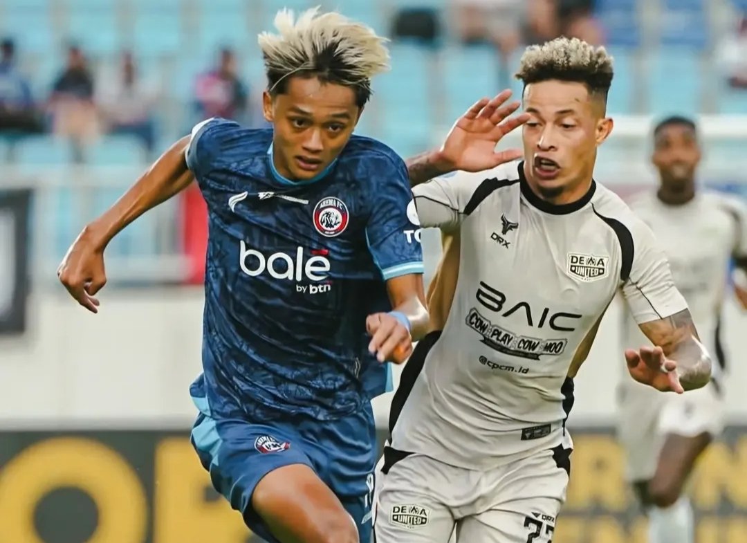 Singo Edan Ngamuk, Persib Redam Garudayaksa